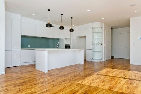 Photo of property in 94 Pohutukawa Parade, Riverhead, 0820