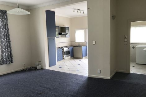 Photo of property in 16 Thompson Street, Mount Cook, Wellington, 6011