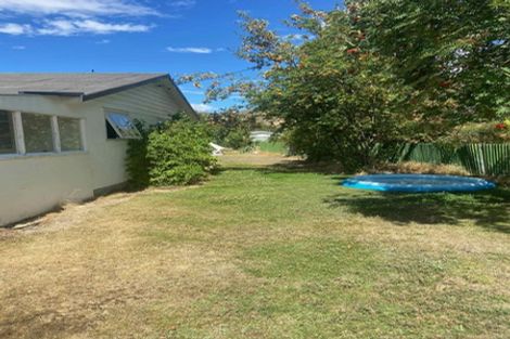 Photo of property in 19 Sutherland Road, Omarama, 9412