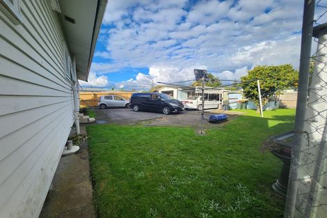 Photo of property in 9 Addington Avenue, Manurewa, Auckland, 2102