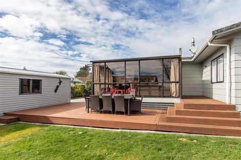 Photo of property in 26 Nikau Street, Inglewood, 4330