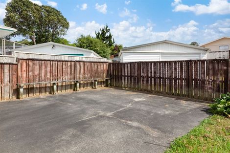 Photo of property in 37 Conclusion Street, Ascot Park, Porirua, 5024