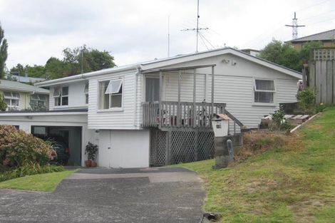 Photo of property in 18 Sunhaven Avenue, Glenfield, Auckland, 0629