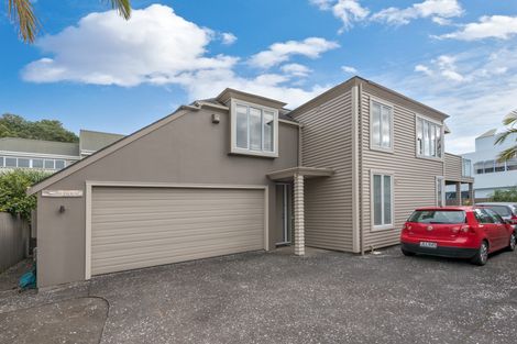 Photo of property in 2/50 The Esplanade, Eastern Beach, Auckland, 2012