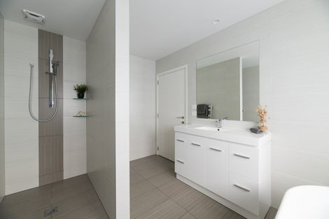 Photo of property in 8 Penetaka Heights, Pyes Pa, Tauranga, 3112