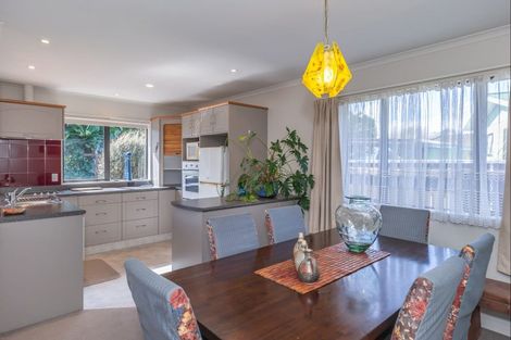 Photo of property in 68 Mako Mako Road, Levin, 5510