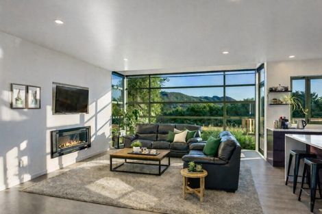 Photo of property in 80 Greendale Drive, Otaihanga, Paraparaumu, 5036