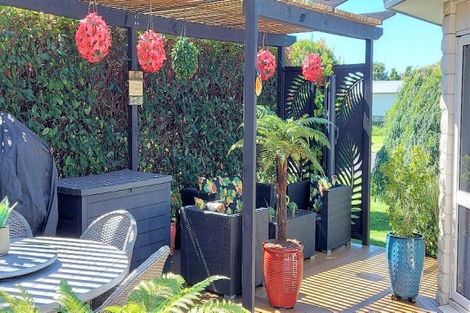 Photo of property in 19 Springbok Avenue, Whitianga, 3510