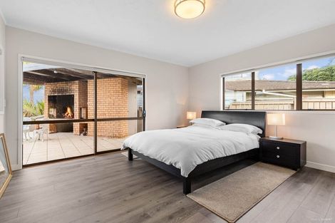 Photo of property in 51 Renoir Street, West Harbour, Auckland, 0618