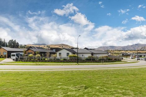 Photo of property in 8 Headley Drive, Lower Shotover, Queenstown, 9304