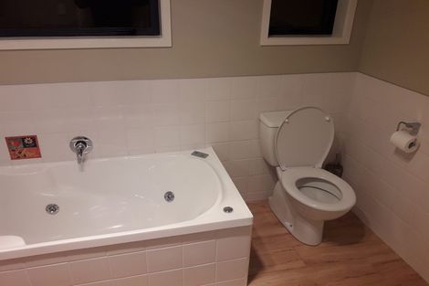 Photo of property in 9 Masters Road, Eureka, Hamilton, 3287