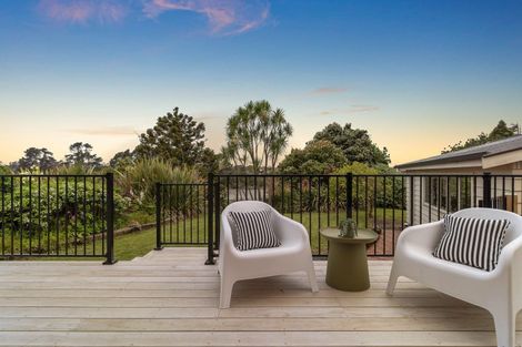 Photo of property in 111 Sandspit Road, Waiuku, 2123