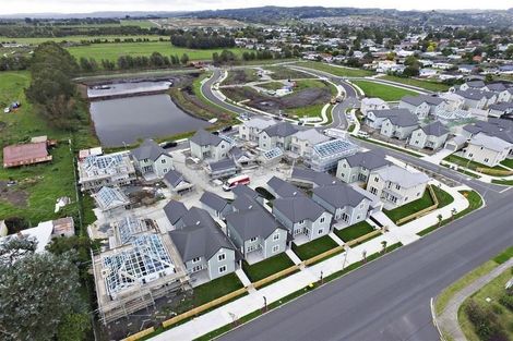 Photo of property in 20 Warbler Crescent, Papakura, 2110