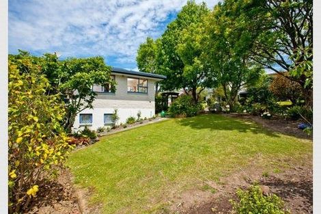 Photo of property in 1 Hume Drive, Hillcrest, Auckland, 0627