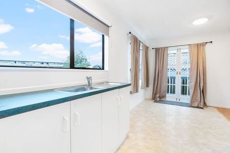 Photo of property in 11 Donegal Street, Avondale, Auckland, 0600