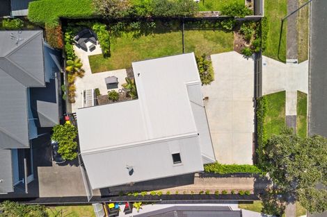 Photo of property in 1 Alexander Place, Papamoa Beach, Papamoa, 3118