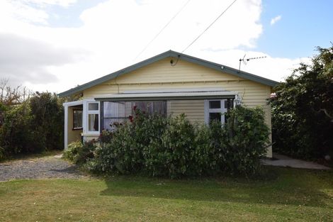 Photo of property in 5 Bath Street, Brighton, Dunedin, 9035