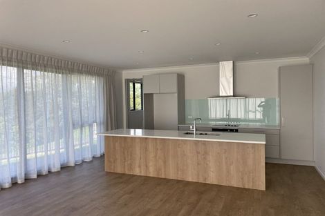 Photo of property in 46 Sunningdale Street, Wattle Downs, Auckland, 2103