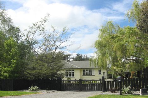 Photo of property in 77 Victoria Street, Oxford, 7430