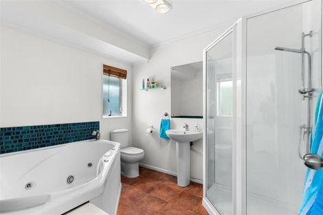 Photo of property in 5150a Kaipara Coast Highway, Wellsford, 0972