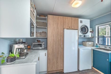 Photo of property in 22 Kent Avenue, Waitarere Beach, Levin, 5510