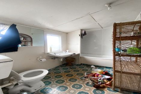 Photo of property in 106 Waltham Road, Sydenham, Christchurch, 8023