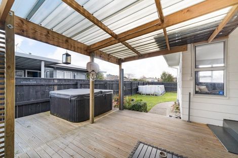 Photo of property in 124 Tremaine Avenue, Westbrook, Palmerston North, 4412