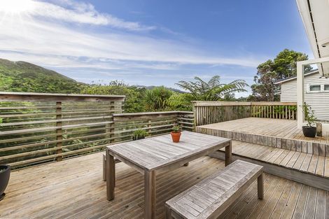 Photo of property in 25 Spencer Street, Crofton Downs, Wellington, 6035