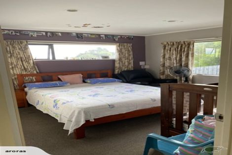 Photo of property in 3/20 Glen Vista Place, Bayview, Auckland, 0629