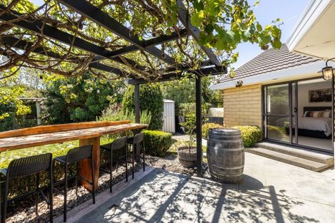 Photo of property in 12 Lennon Grove, Havelock North, 4130