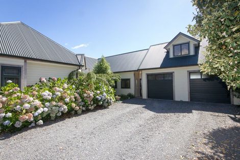 Photo of property in 814 Ruatangata Road, Whangaehu, Whanganui, 4581