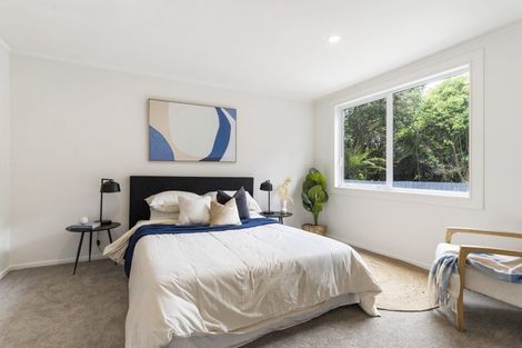 Photo of property in 29 Aplin Place, Birkdale, Auckland, 0626