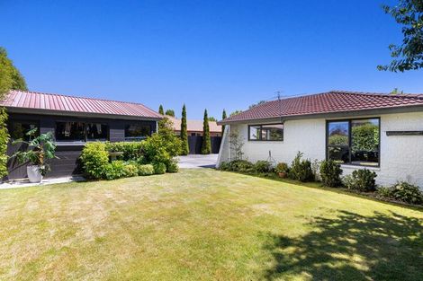 Photo of property in 9 Wakelin Place, Redwood, Christchurch, 8051