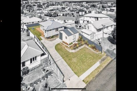 Photo of property in 6 Glenn Street, Castlecliff, Whanganui, 4501