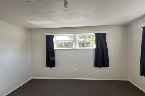 Photo of property in 17 Camperdown Road, Miramar, Wellington, 6022