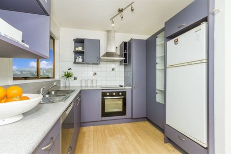 Photo of property in 2/57 Lake Road, Devonport, Auckland, 0624