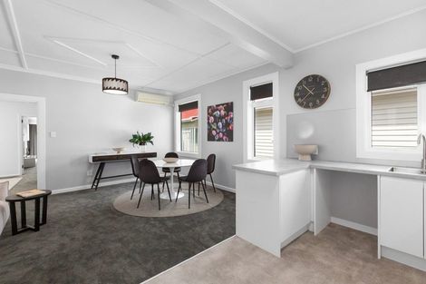 Photo of property in 11 Hobart Street, Miramar, Wellington, 6022