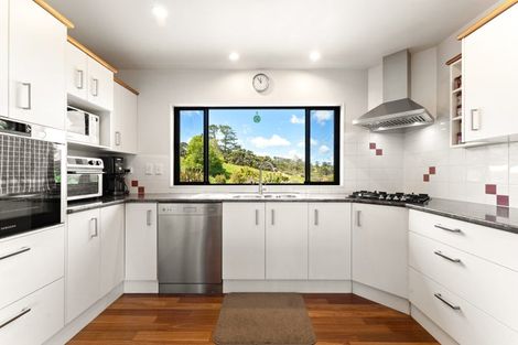 Photo of property in 103 Awa Road, Kumeu, 0891