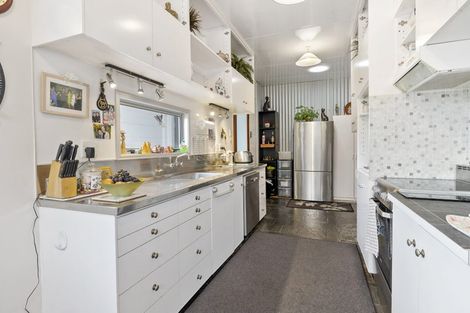 Photo of property in 42 Puketai Street, Andersons Bay, Dunedin, 9013