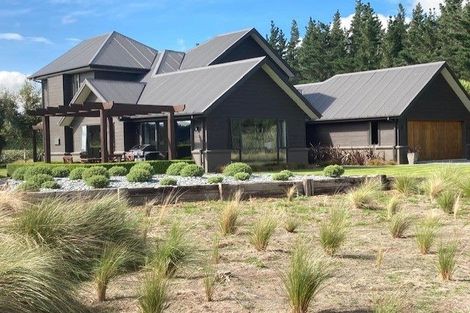 Photo of property in 623 Coleridge Road, Windwhistle, Hororata, 7572