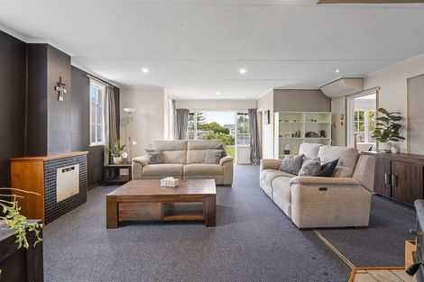 Photo of property in 3 Lytton Street, Feilding, 4702