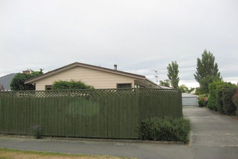 Photo of property in 2/13 Smartlea Street, Hoon Hay, Christchurch, 8025