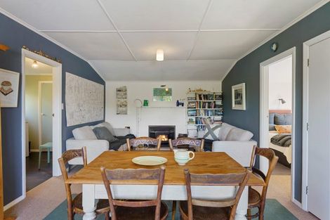 Photo of property in 3 Arthur Street, Waikawa Beach, Manakau, 5573