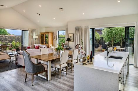 Photo of property in 41 Hudson Place, Paraparaumu, 5032