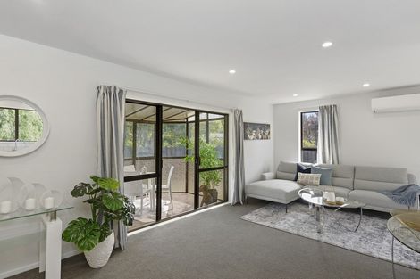 Photo of property in 12 Kaputone Place, Belfast, Christchurch, 8051