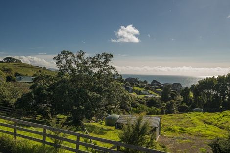 Photo of property in 44 Gray Avenue, Kuaotunu West, Whitianga, 3592