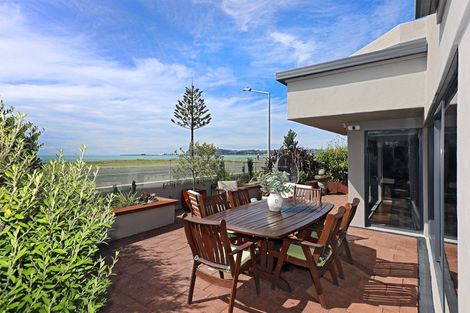 Photo of property in 66 The Esplanade, Westshore, Napier, 4110