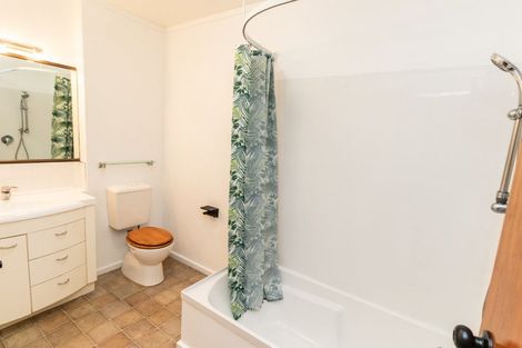 Photo of property in 3b Jasons Place, Churton Park, Wellington, 6037