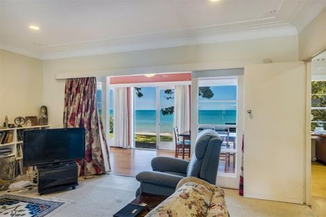 Photo of property in 35 Craig Road, Milford, Auckland, 0620