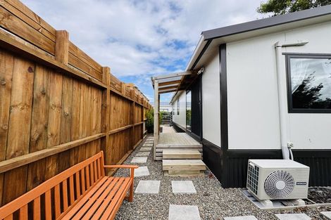 Photo of property in 67 Rhodes Drive, Kelvin Grove, Palmerston North, 4414